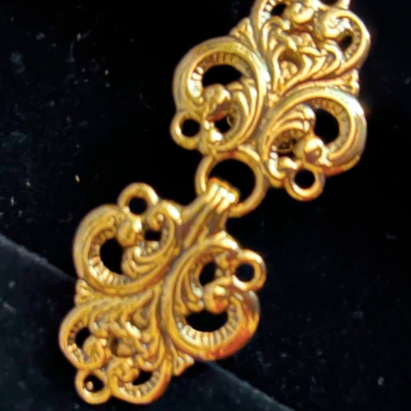 Fleur dis li cloak clasp - Picture 1 of 4